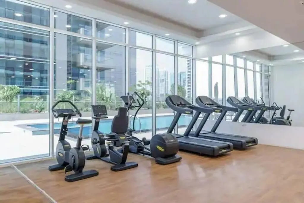 Апартаменты Canal Access Studio, 1 Min Walk To Business Bay Marina Дубай