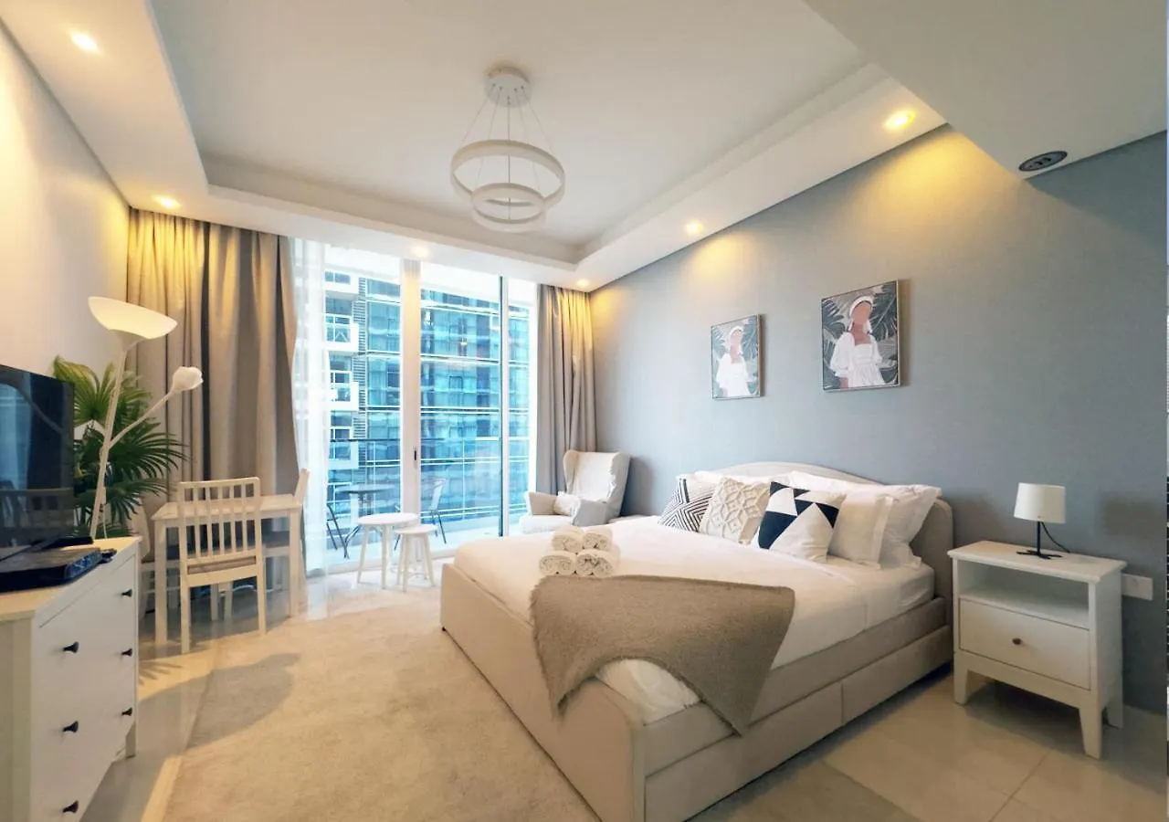 Canal Access Studio, 1 Min Walk To Business Bay Marina Дубай Апартаменты