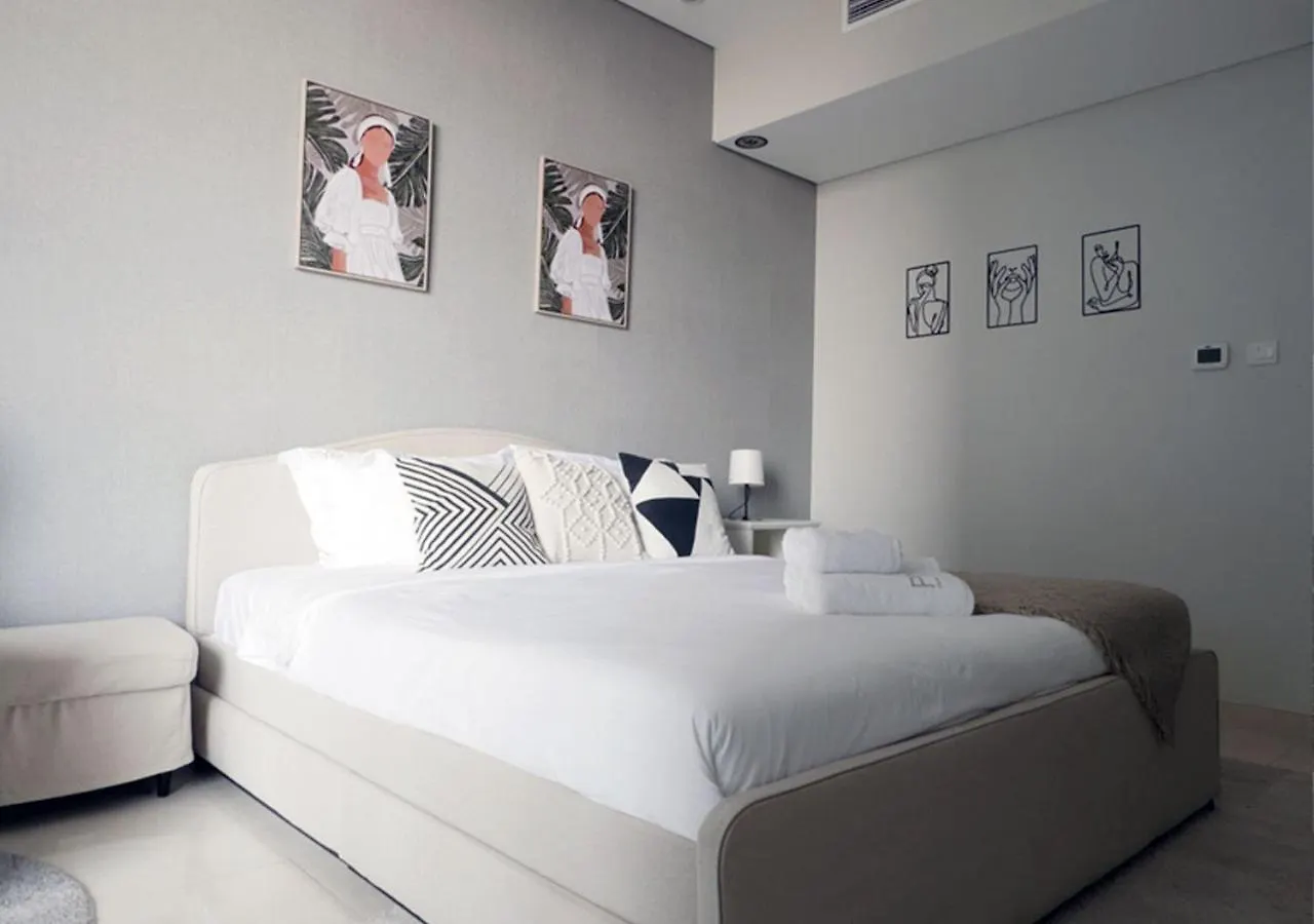 Canal Access Studio, 1 Min Walk To Business Bay Marina Дубай 0*,  ОАЭ