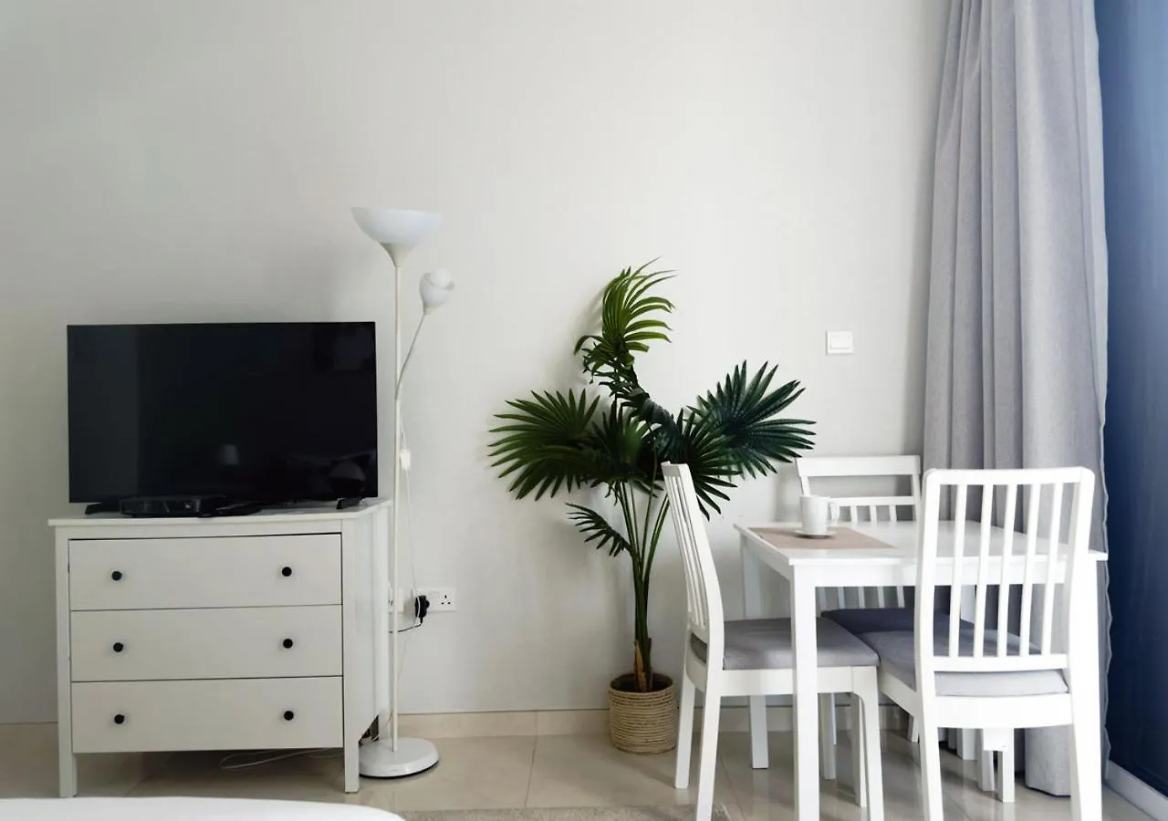Canal Access Studio, 1 Min Walk To Business Bay Marina Дубай